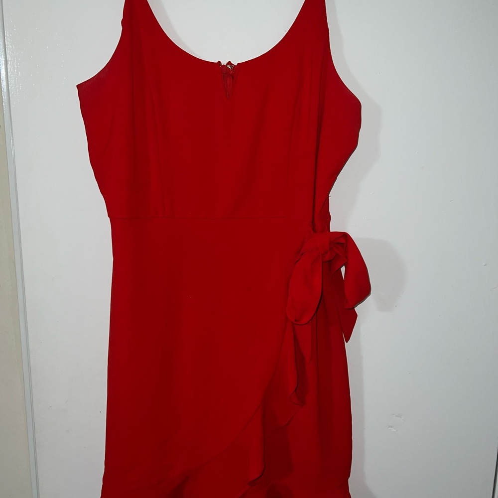Elegant Red Sleeveless Dress
